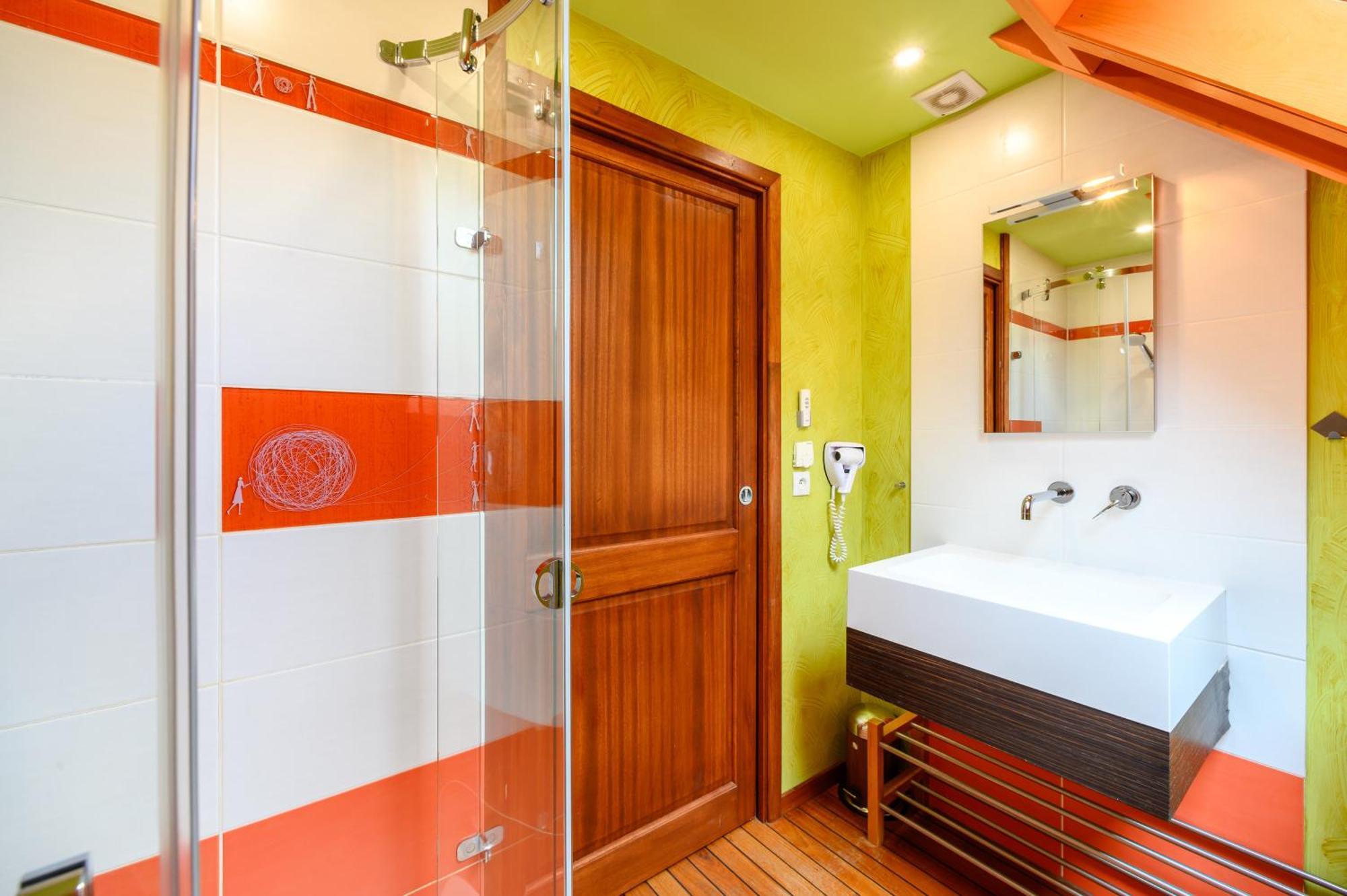 Apartment Lodjadis *